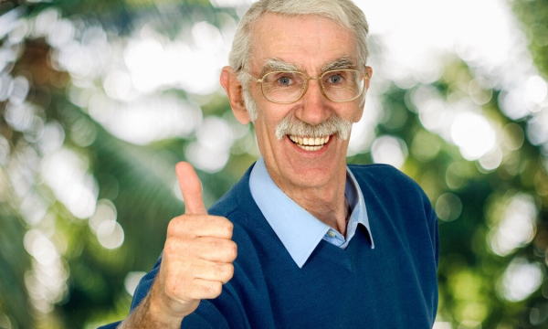 Старейшему мужчине в мире исполнилось 122 года: вы удивитесь секрету его долголетия